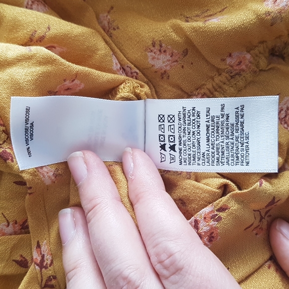 Lucky Brand Floral Peplum Faux Wrap Top Size L - Picture 13 of 16